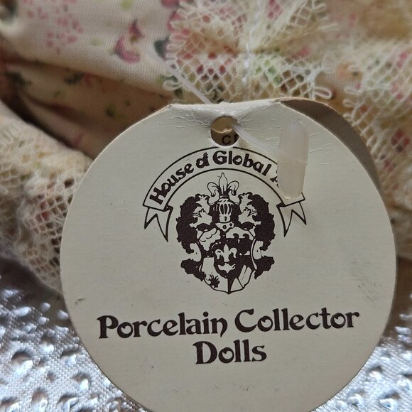 collector dolls hand painted porcelain authentic garments bunny on stand - Picture 8 of 8